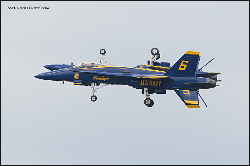 Blue Angels synchronized 